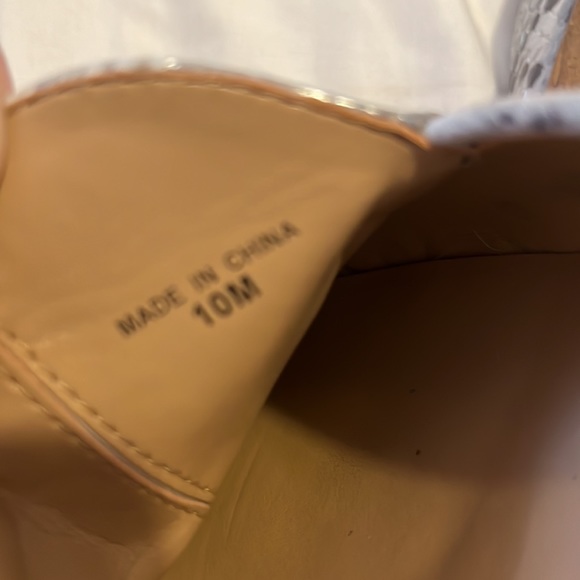 Banana Republic Gray Silver Python Print Mules 10 - Picture 11 of 11